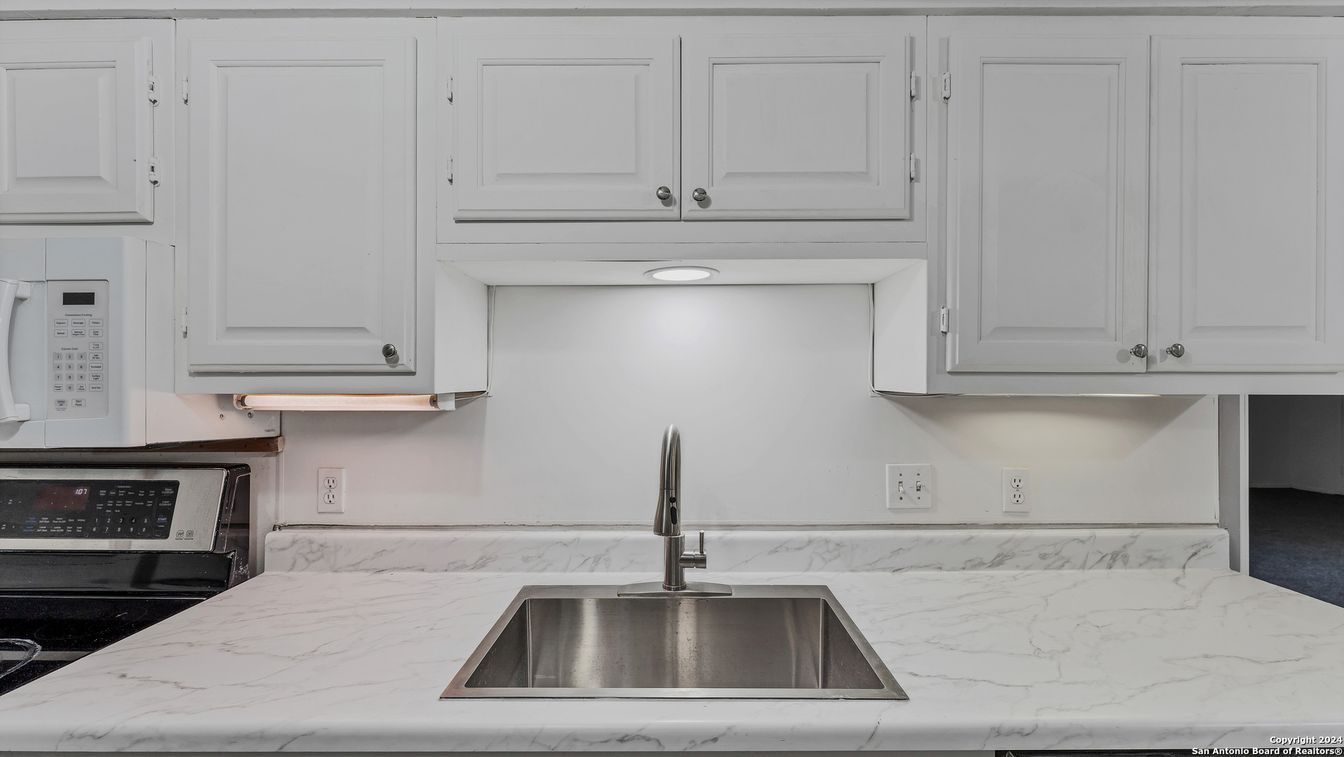Interior, Kitchen, Marble, Recessed Lighting