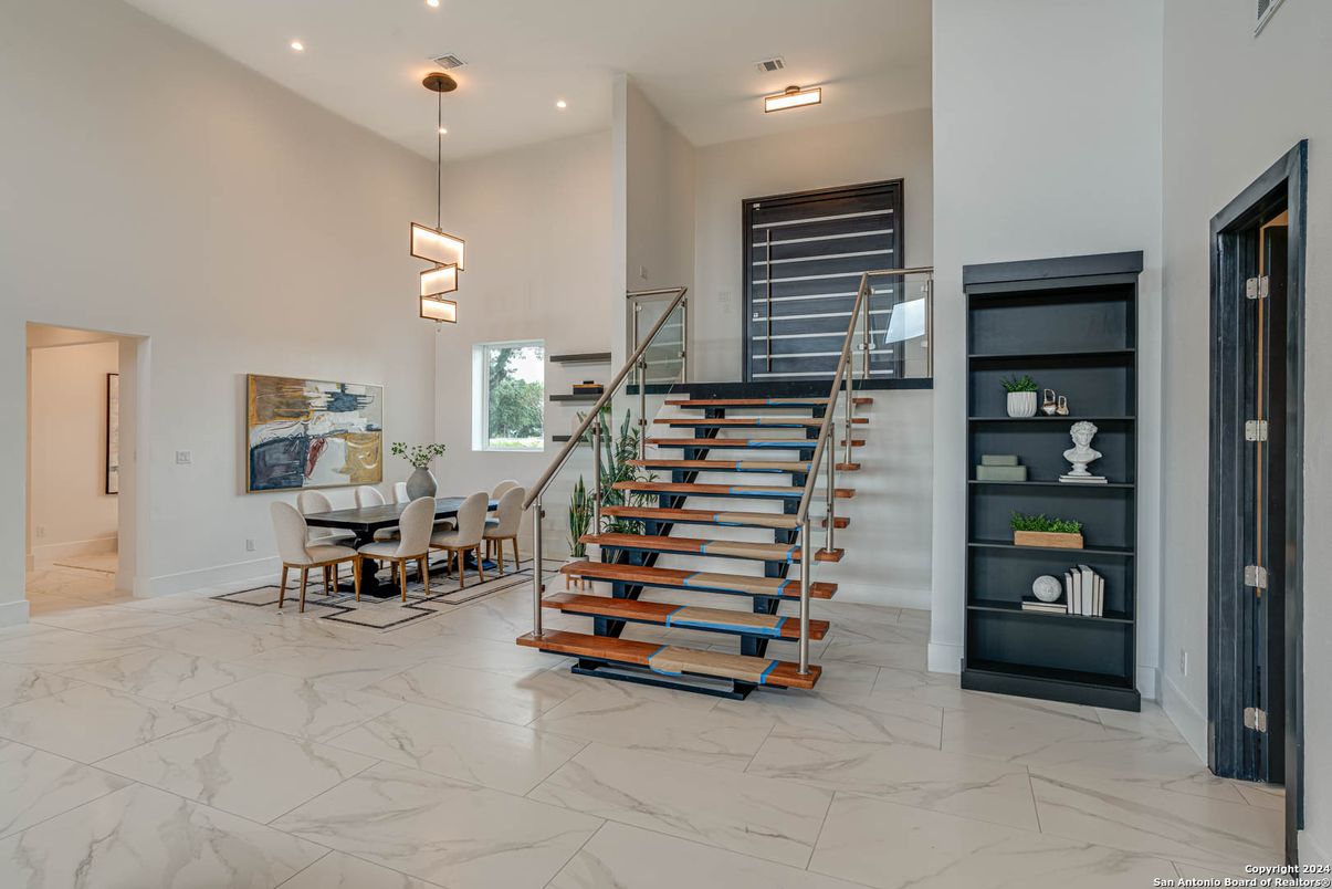 Dining room, Interior, Marble, Pendant Lights, Recessed Lighting