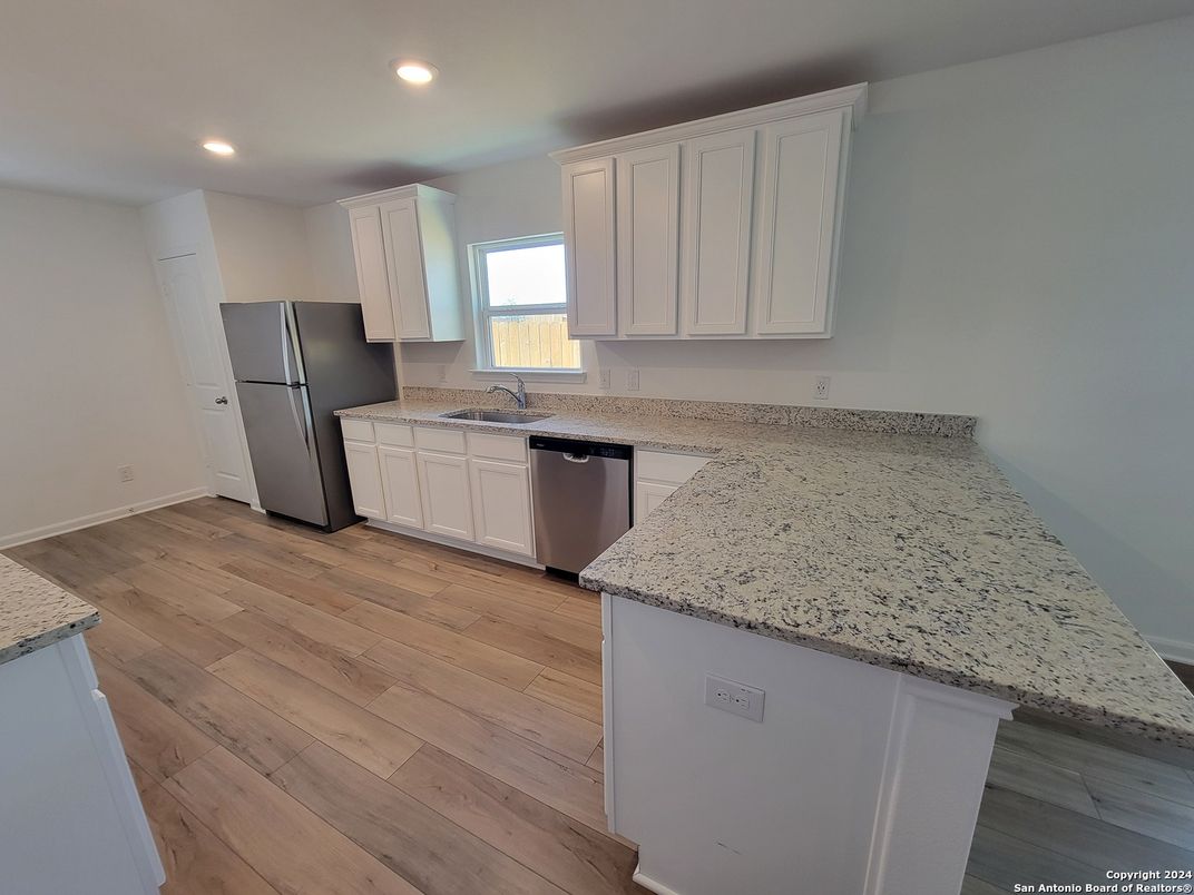 Interior, Kitchen, Recessed Lighting, Wood Texture Flooring