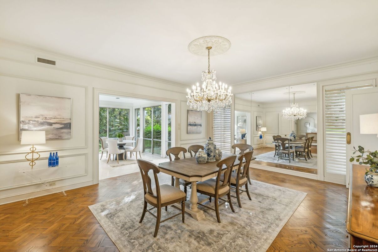 Chandelier, Dining room, Interior, Wood Texture Flooring
