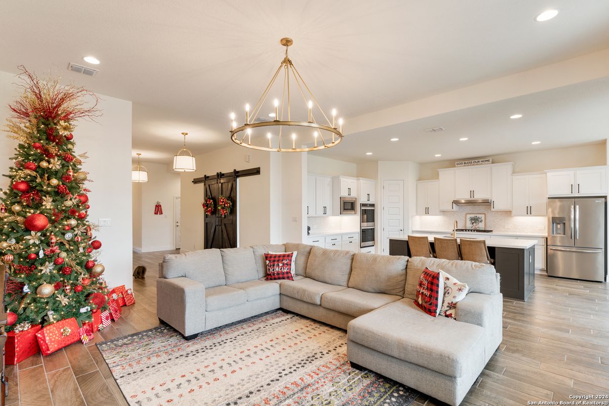 Interior, Kitchen, Living room, Pendant Lights, Recessed Lighting, Stainless Steel Appliances, Wood Texture Flooring