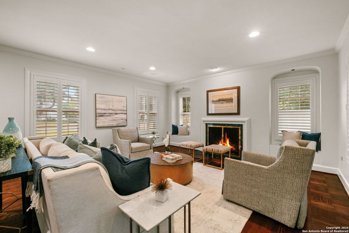 Fireplace, Interior, Living room, Recessed Lighting, Wood Texture Flooring