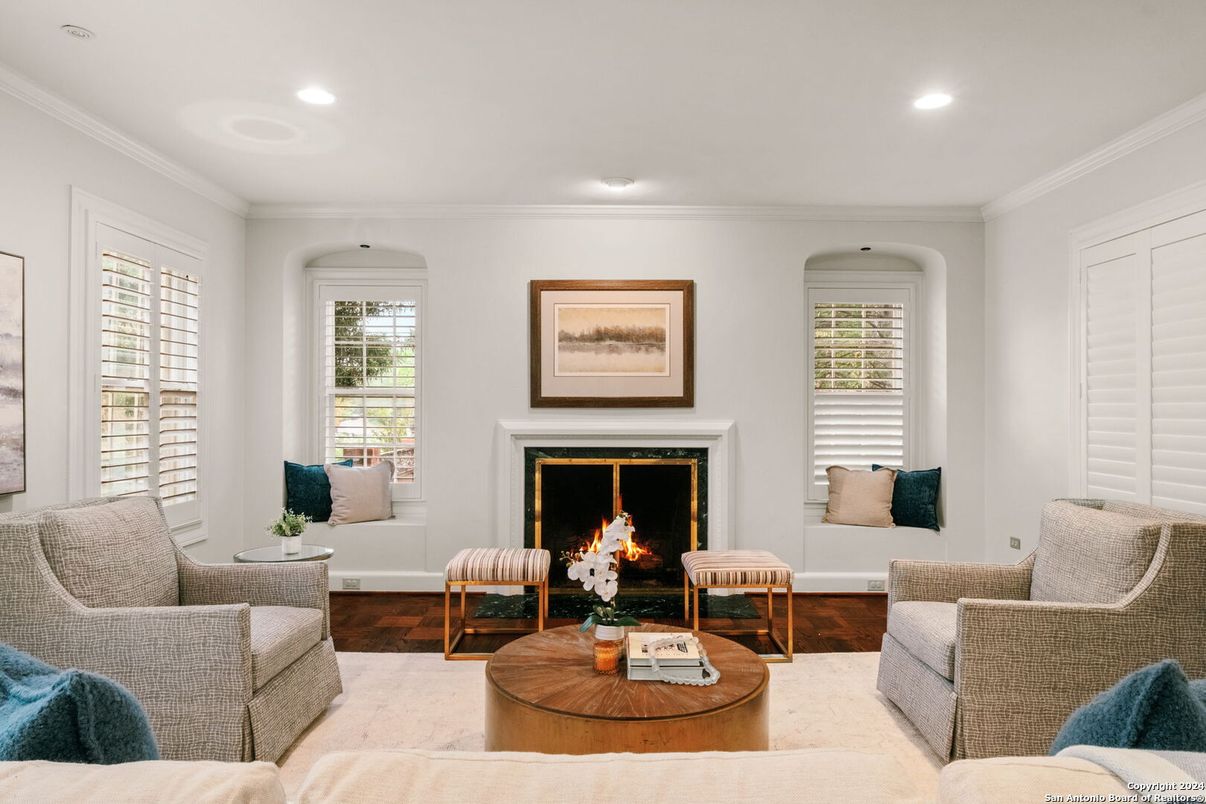 Fireplace, Interior, Living room, Recessed Lighting, Wood Texture Flooring