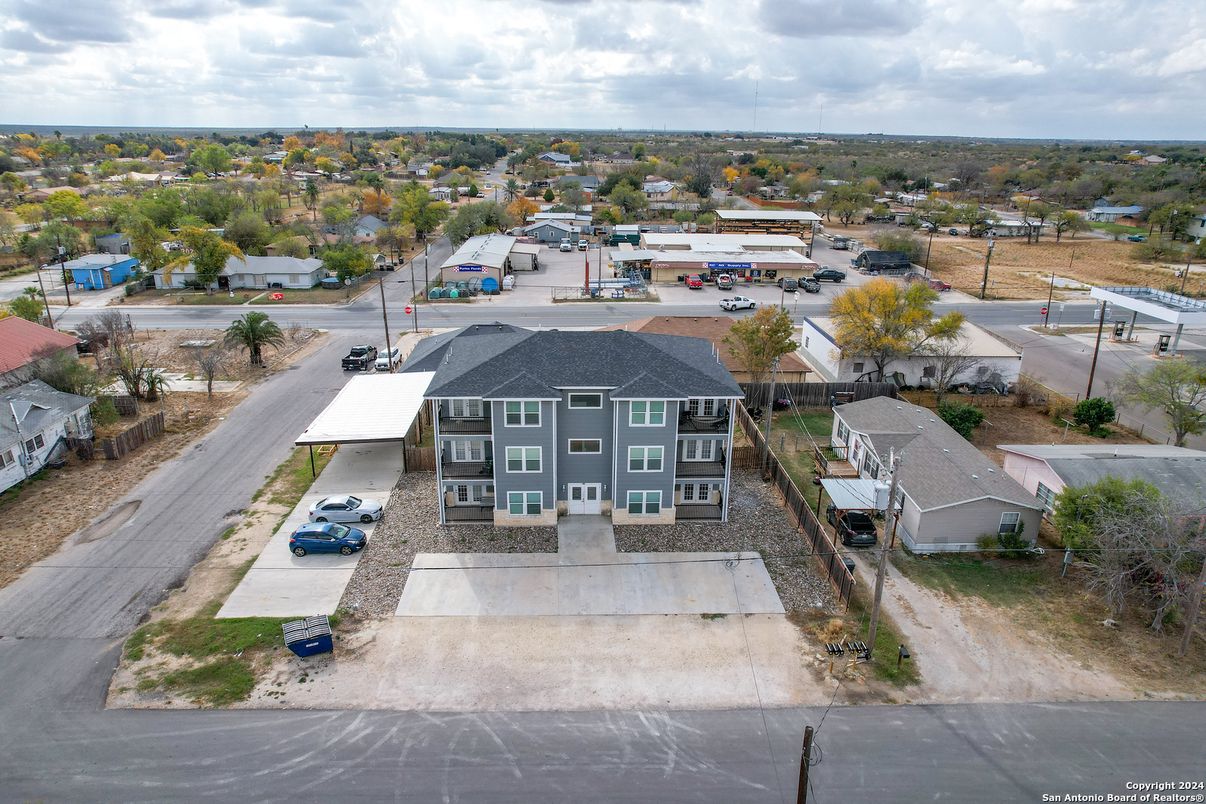 Exterior, Drone