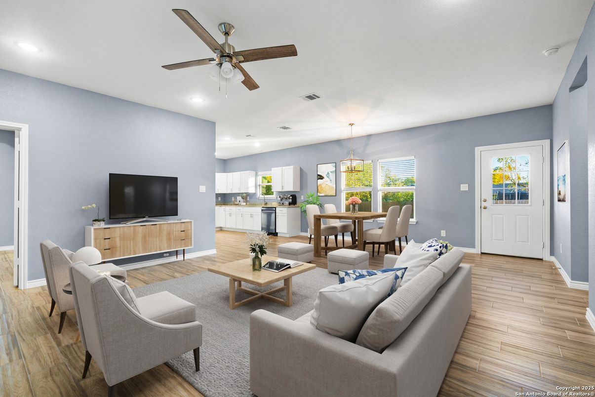 Dining room, Interior, Kitchen, Living room, Pendant Lights, Recessed Lighting, Wood Texture Flooring
