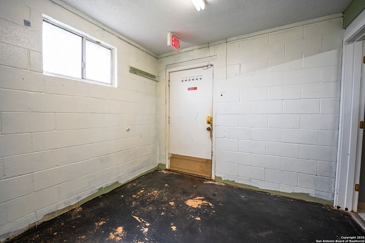 Empty room, Interior, Stone Walls
