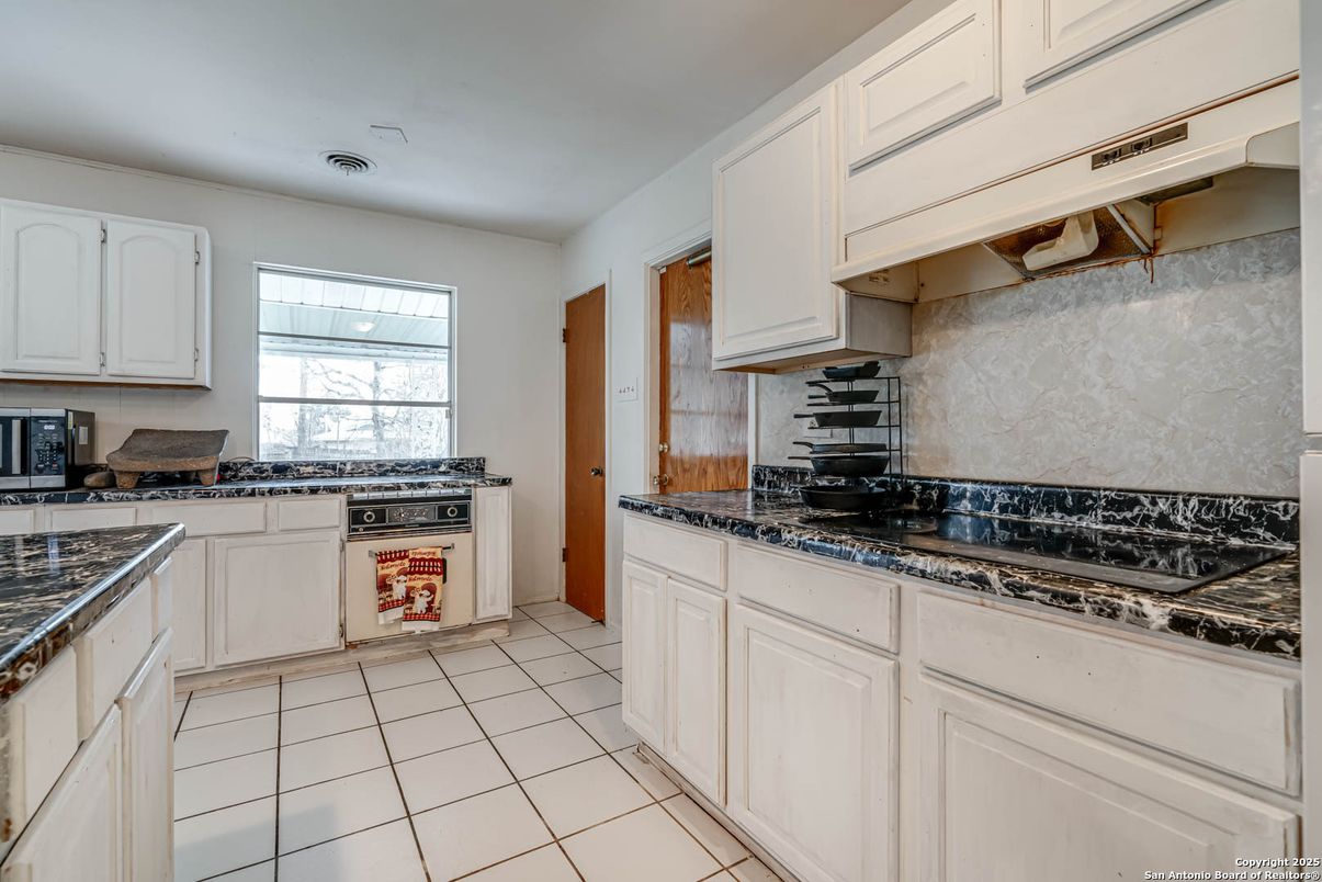 Interior, Kitchen