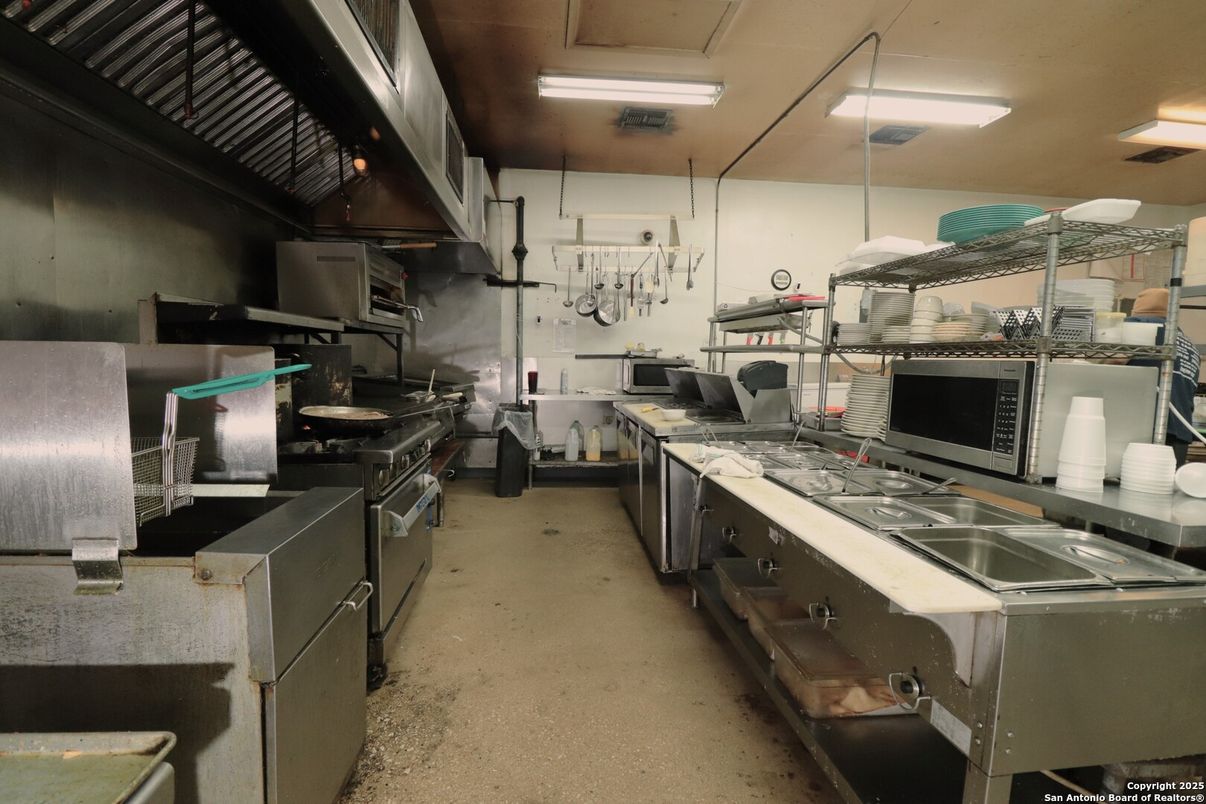 Interior, Kitchen, Stainless Steel Appliances