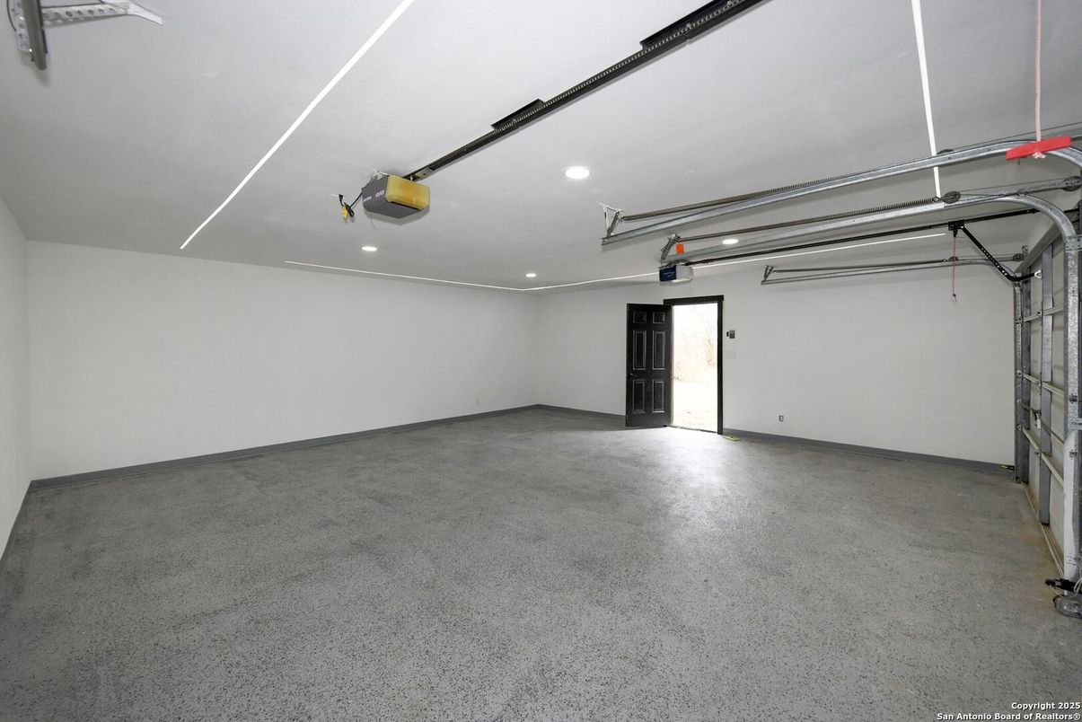 Garage, Interior, Recessed Lighting