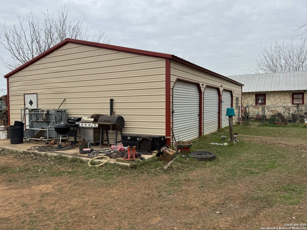 Backyard, Detached Garage, Exterior