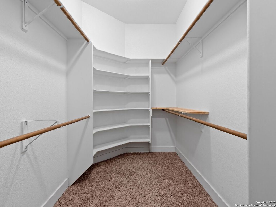 Interior, Walk-in Closets