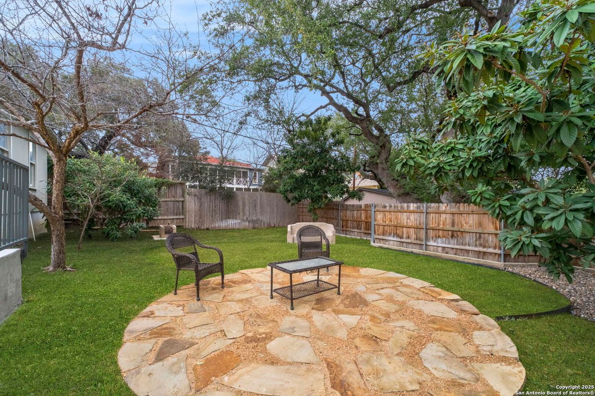 Backyard, Exterior