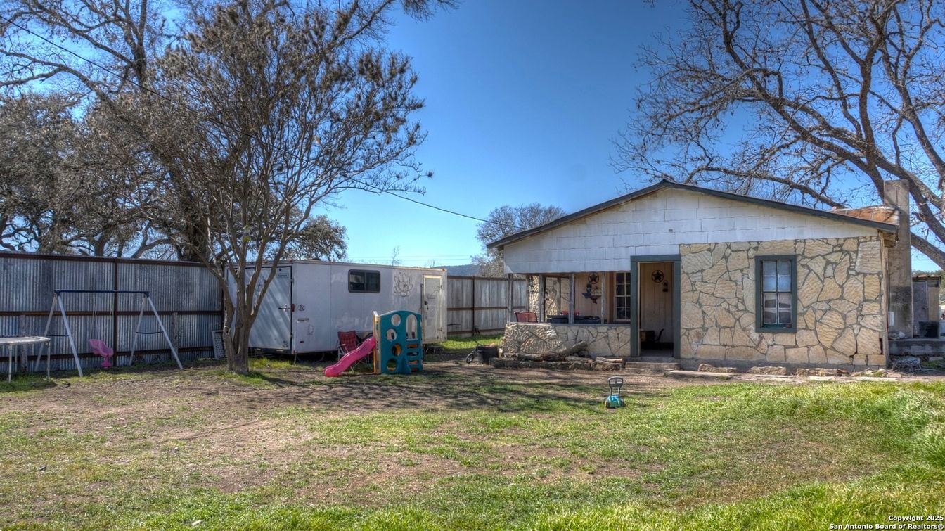 Backyard, Exterior, Playground