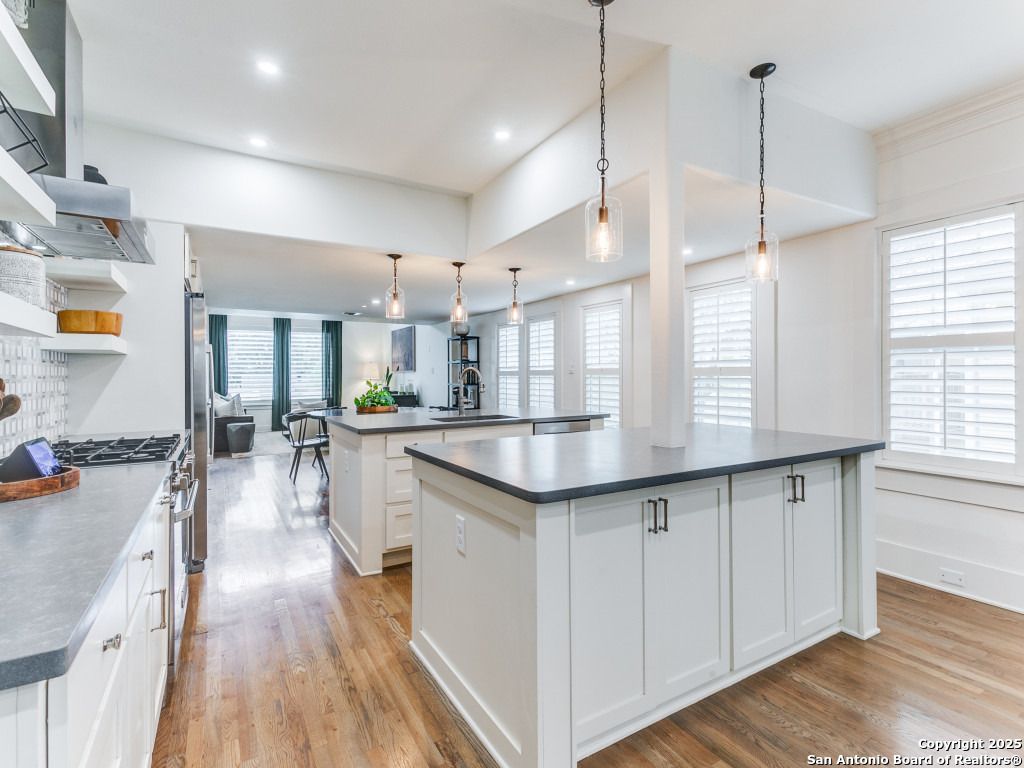 Interior, Kitchen, Pendant Lights, Recessed Lighting, Wood Texture Flooring