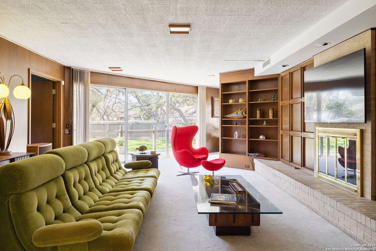 Interior, Living room, Recessed Lighting