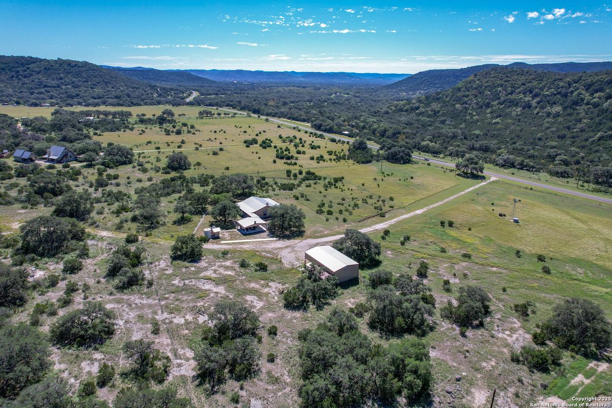 Exterior, Drone
