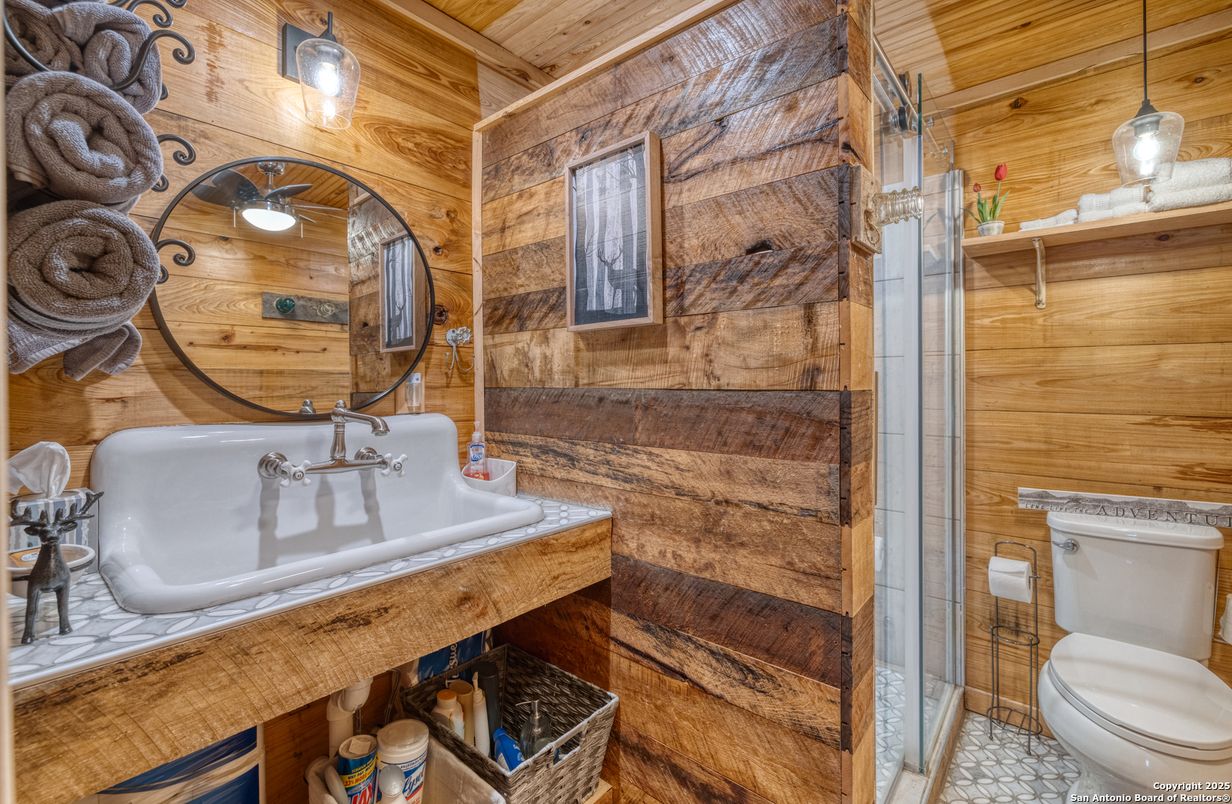 Bathroom, Interior, Wooden Ceilings, Wooden Walls