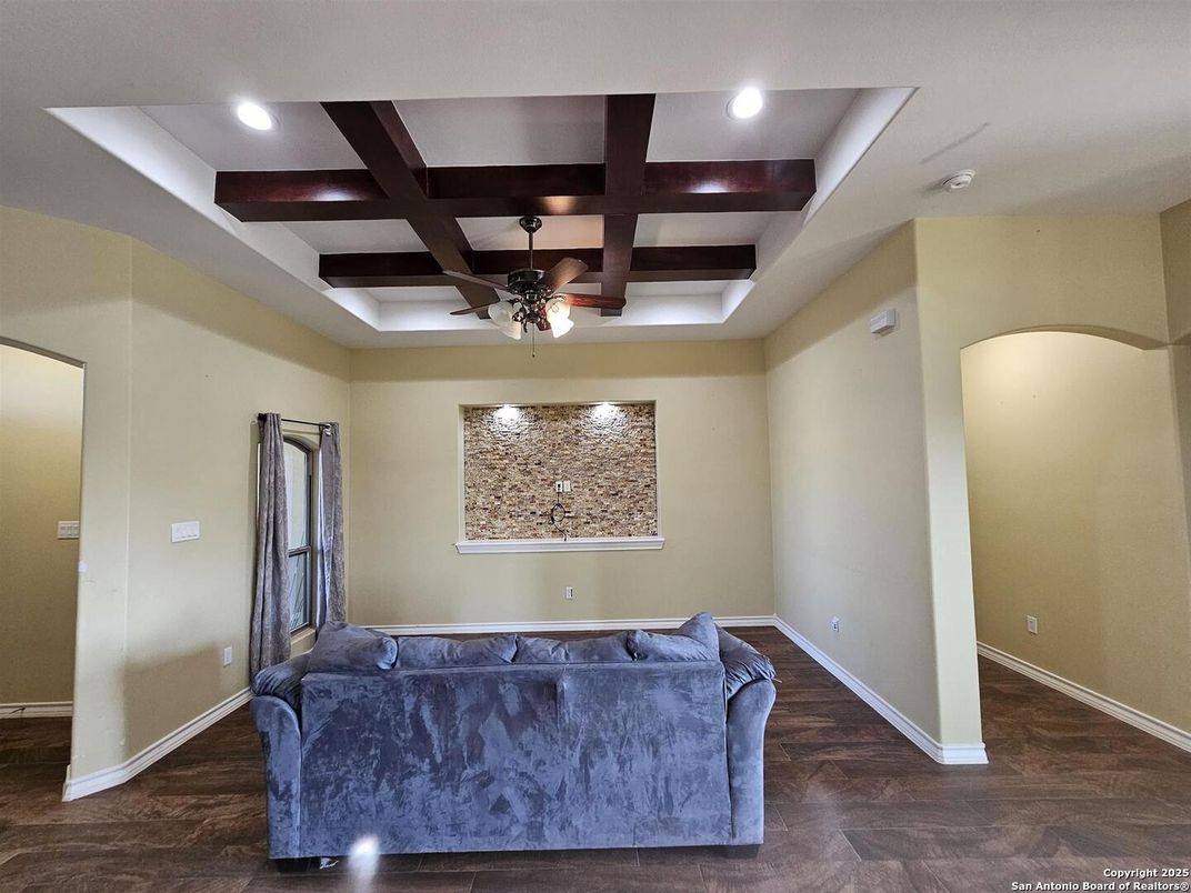 Interior, Living room, Recessed Lighting, Wooden Beams, Wood Texture Flooring