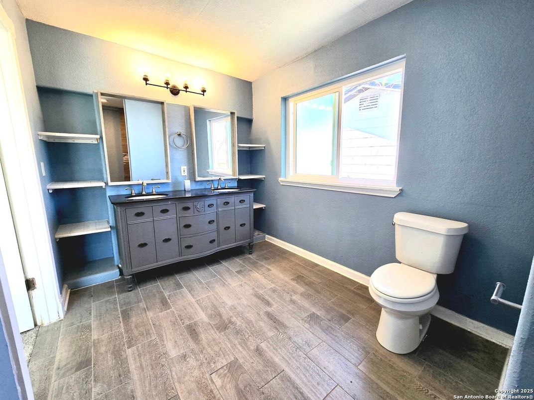 Bathroom, Dual Sink Vanities, Interior, Wood Texture Flooring