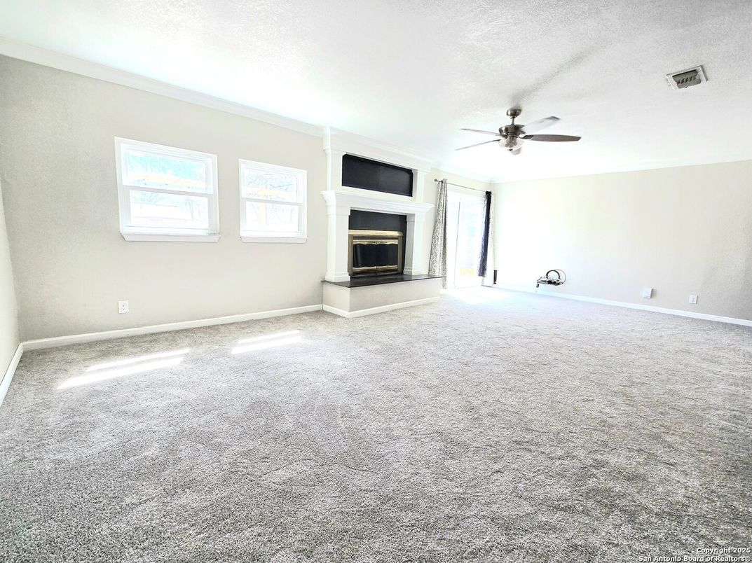 Empty room, Fireplace, Interior