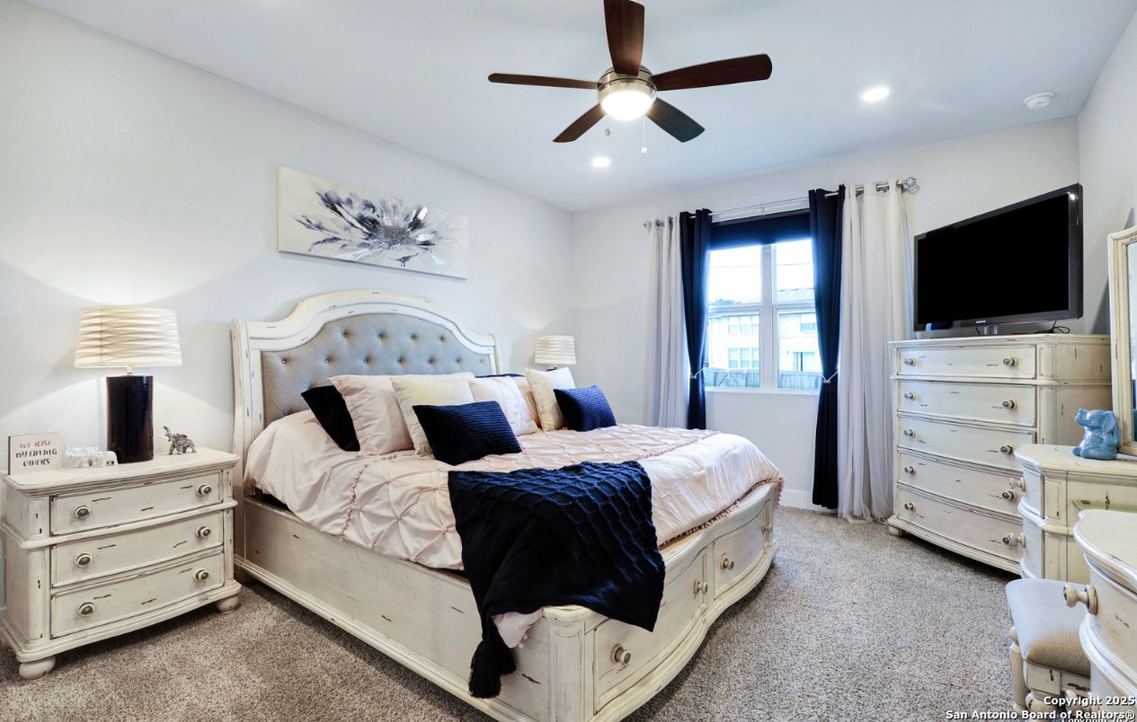 Bedroom, Interior, Recessed Lighting