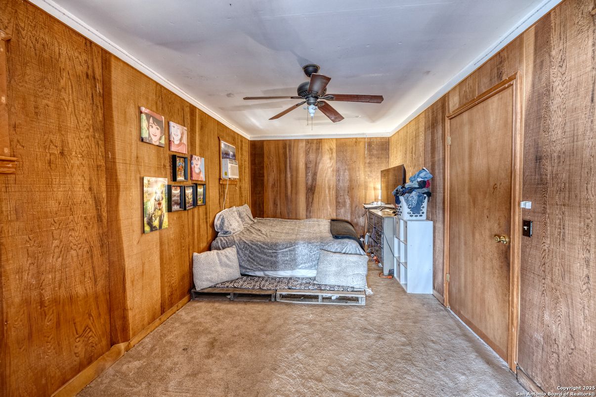 Interior, Wooden Walls