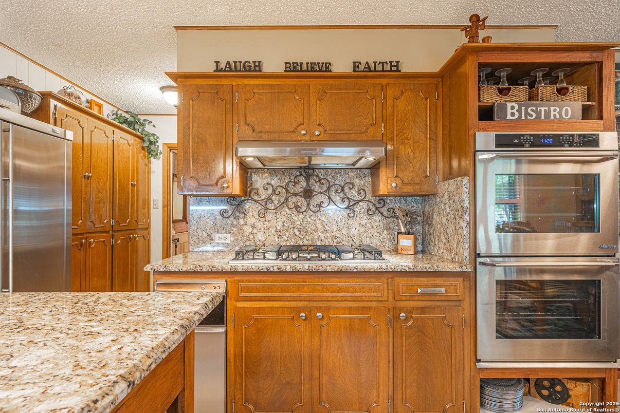 Interior, Kitchen, Stainless Steel Appliances
