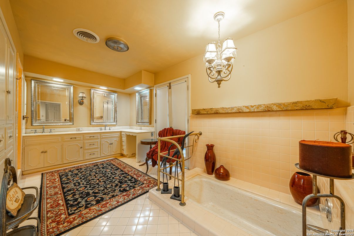Bathroom, Chandelier, Dual Sink Vanities, Interior, Recessed Lighting