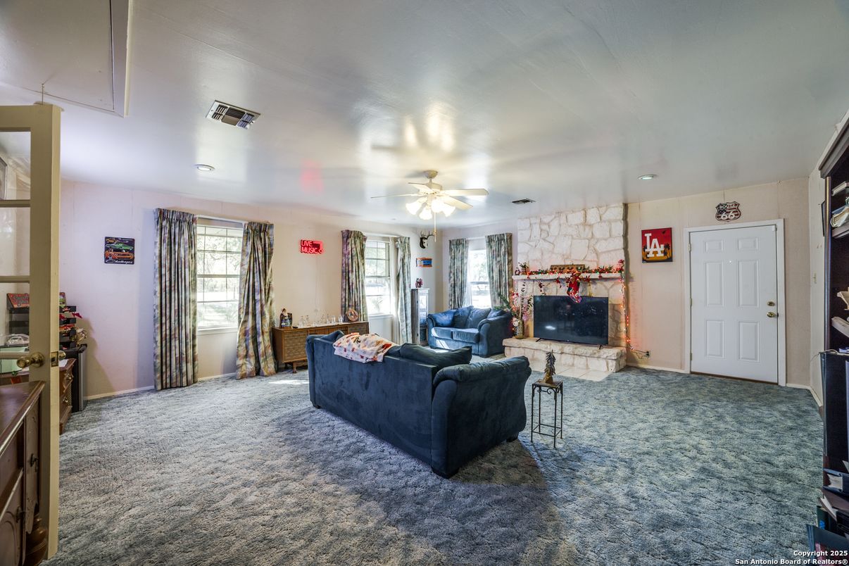 Interior, Living room, Recessed Lighting, Stone Walls