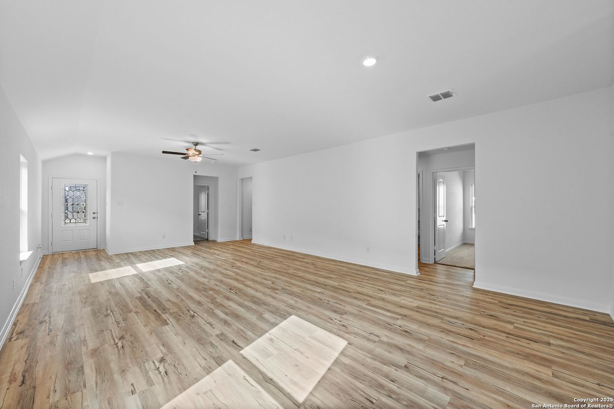 Empty room, Interior, Recessed Lighting, Wood Texture Flooring