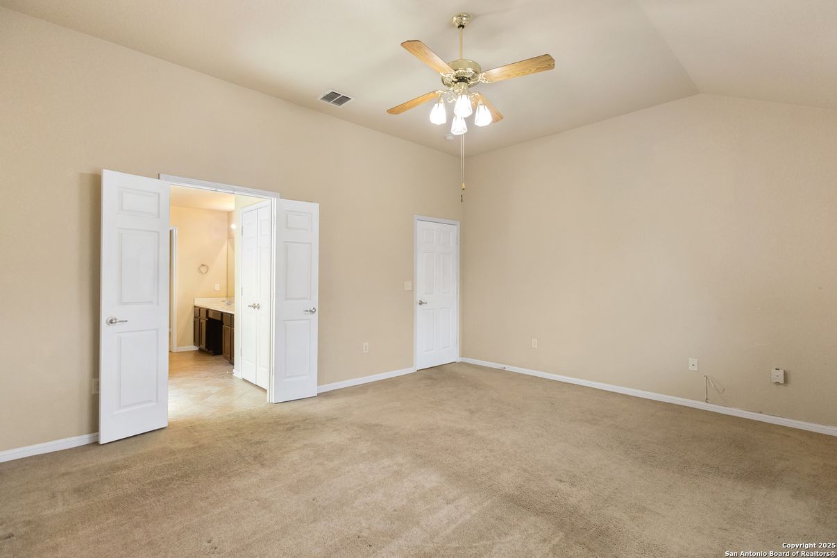 Bathroom, Empty room, Interior