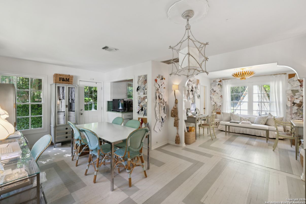 Chandelier, Dining room, Interior, Living room, Wood Texture Flooring