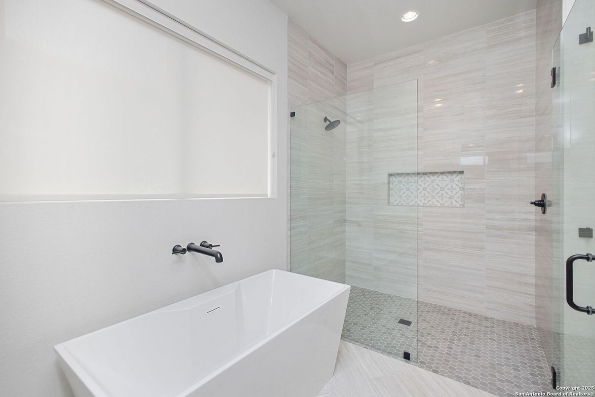 Bathroom, Free Standing Baths, Glass Shower, Interior, Recessed Lighting
