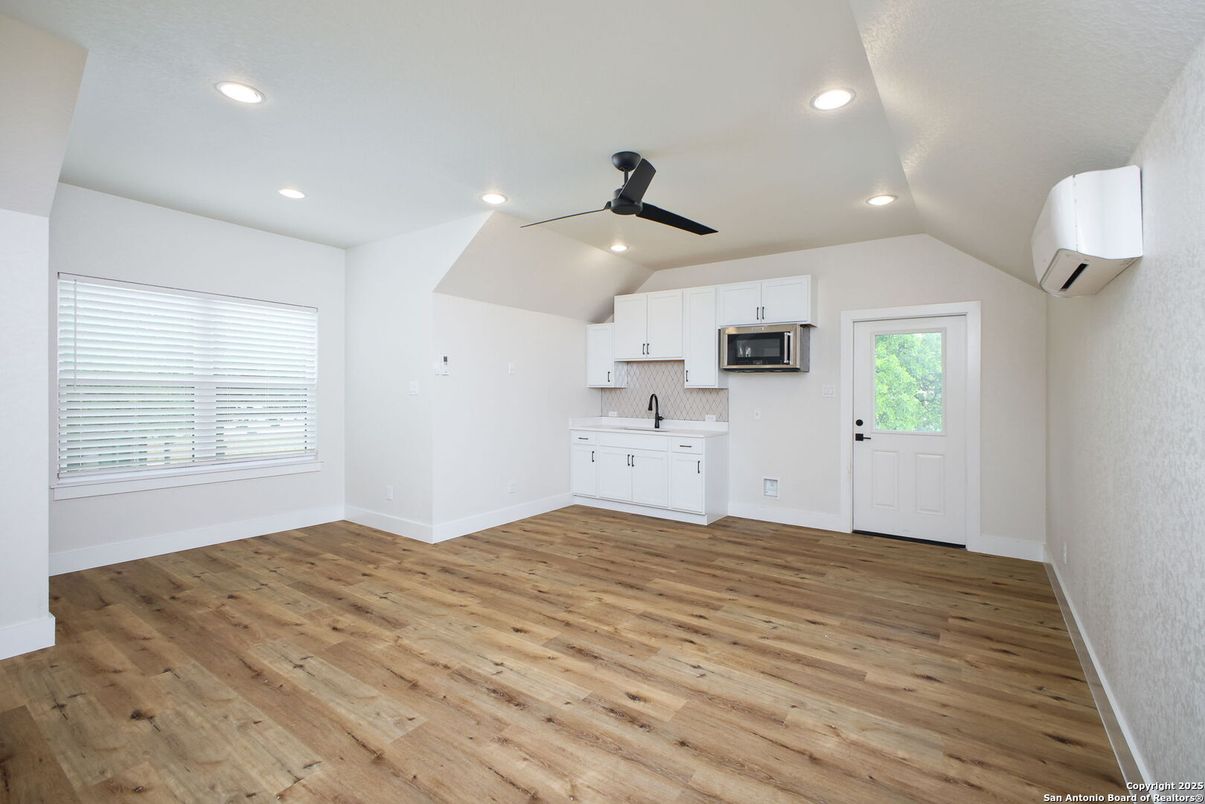 Empty room, Interior, Kitchen, Recessed Lighting, Wood Texture Flooring