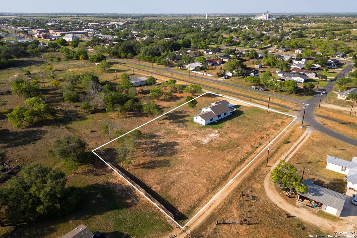 Exterior, Drone