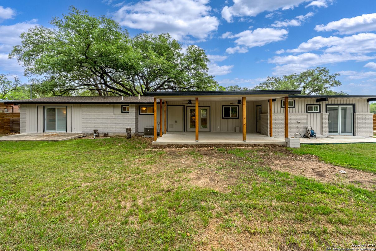 Backyard, Exterior