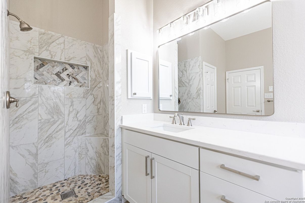 Bathroom, Interior, Marble Walls