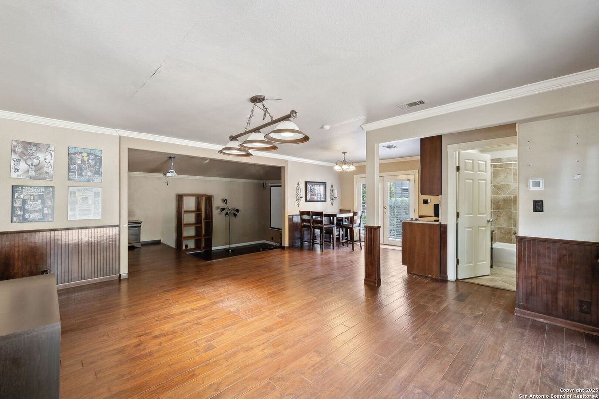 Dining room, Interior, Pendant Lights, Wood Texture Flooring