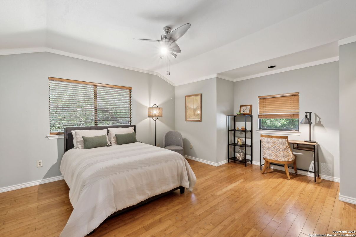 Bedroom, Home Office, Interior, Wood Texture Flooring