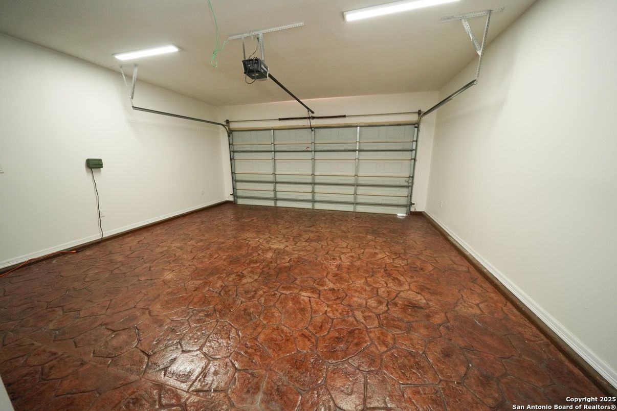 Garage, Interior, Recessed Lighting