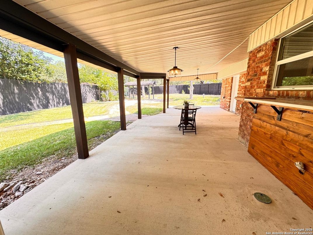 Backyard, Exterior
