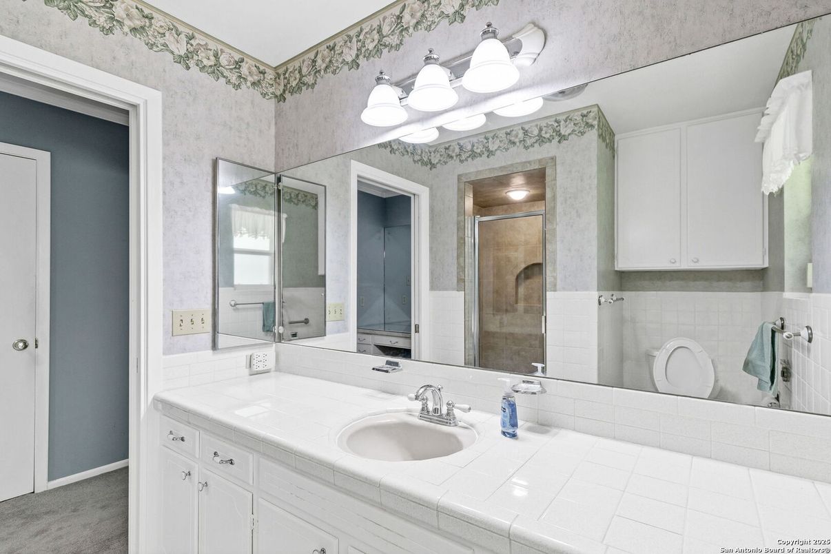 Bathroom, Dual Sink Vanities, Interior, Tile Countertops