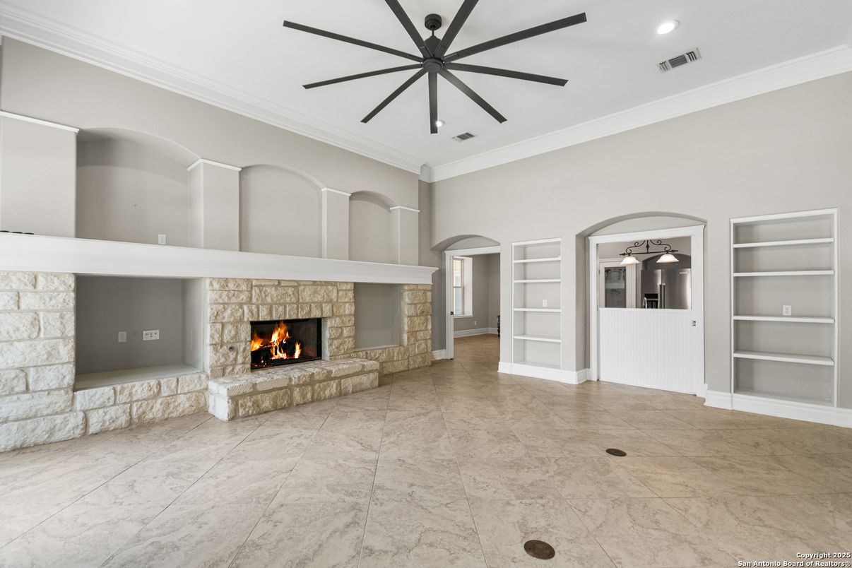 Fireplace, Interior, Recessed Lighting