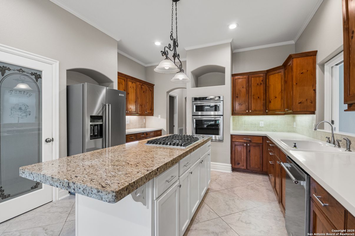 Interior, Kitchen, Pendant Lights, Recessed Lighting, Stainless Steel Appliances