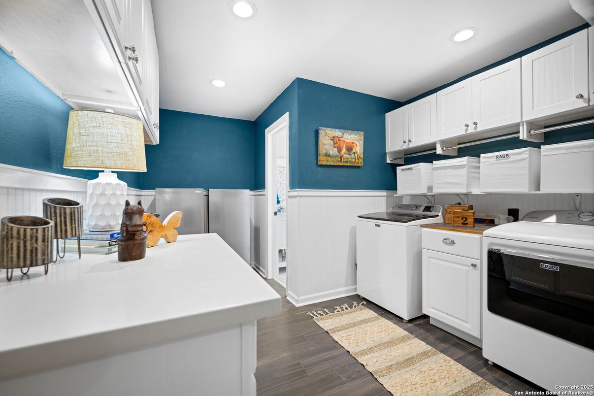 Interior, Kitchen, Recessed Lighting, Washer, Wood Texture Flooring