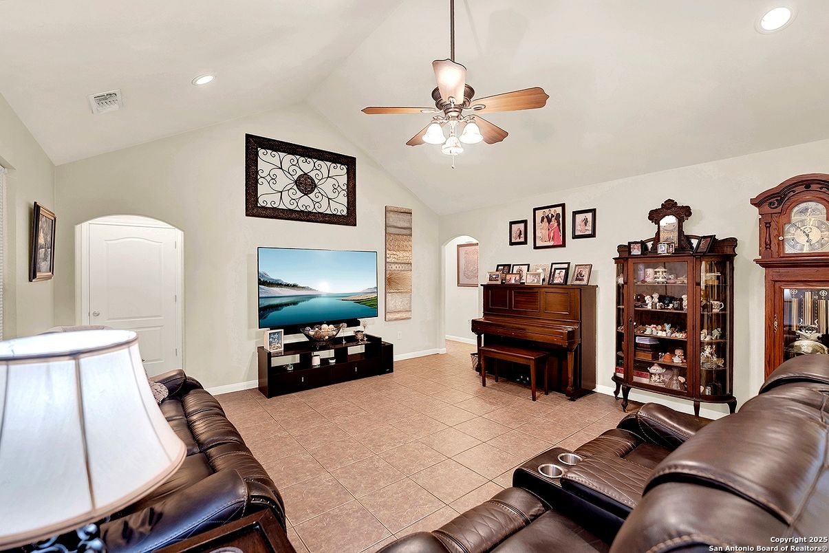 Interior, Living room, Piano, Recessed Lighting