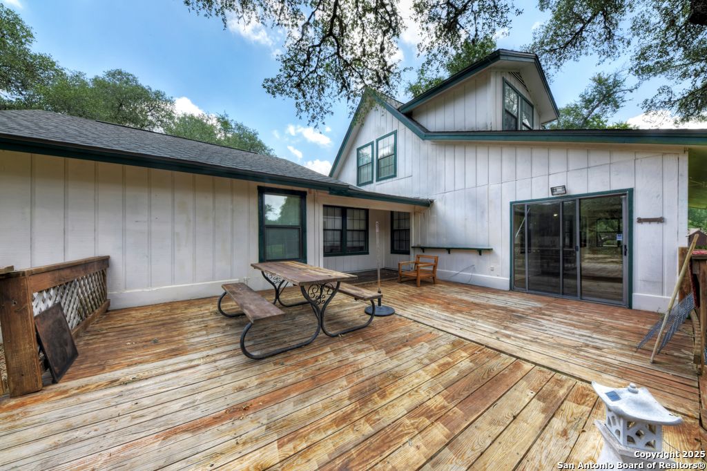 Exterior, Wood Texture Flooring