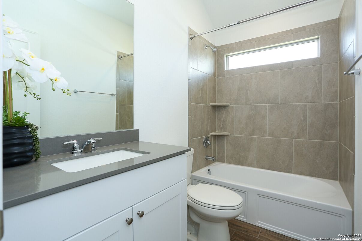 Bathroom, Interior, Wood Texture Flooring