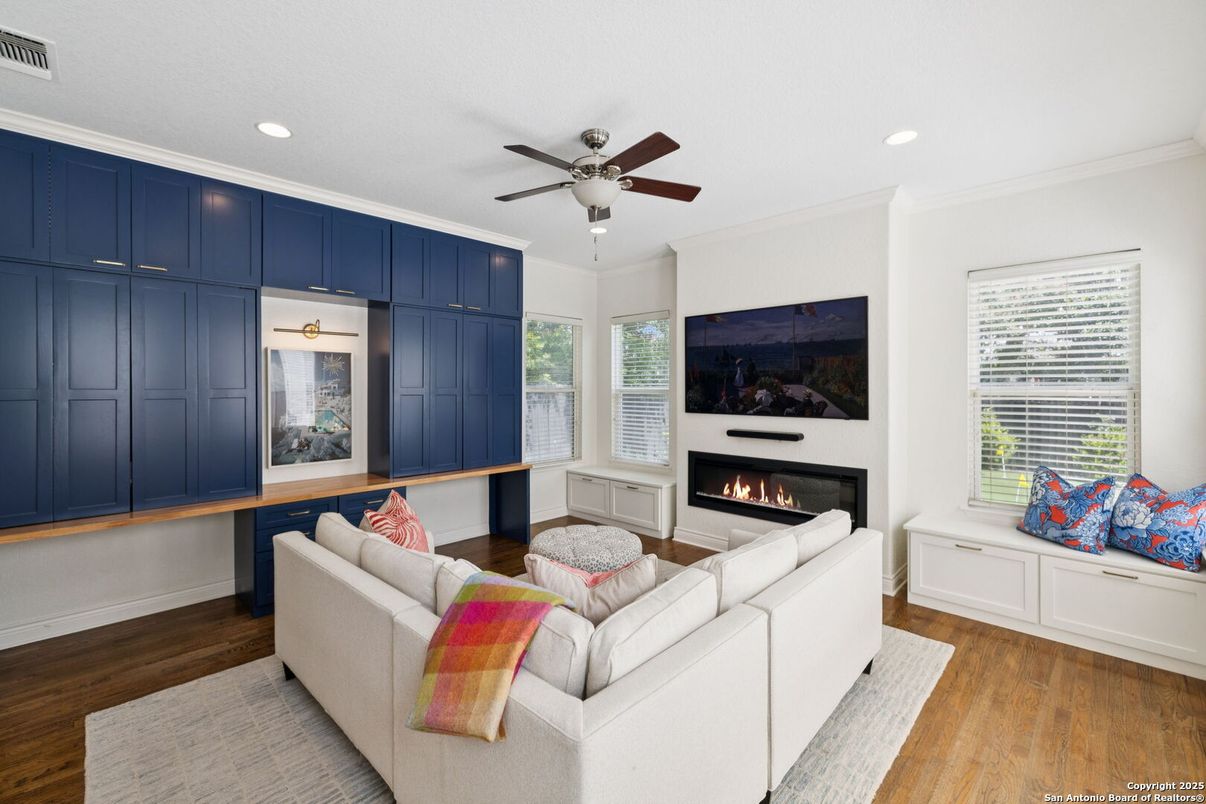 Fireplace, Interior, Living room, Recessed Lighting, Wood Texture Flooring