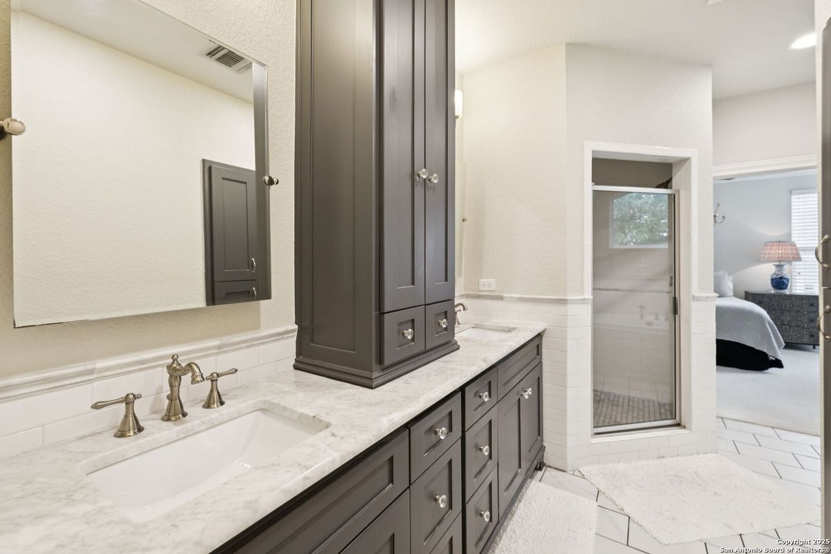Bathroom, Bedroom, Dual Sink Vanities, Glass Shower, Interior, Recessed Lighting
